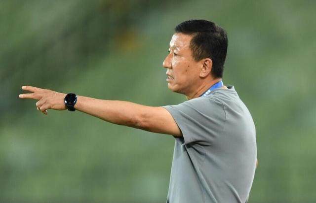 od体育网址-解析崔康熙为何黯然离开？主动担责放弃一年半工资